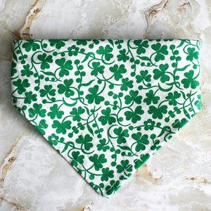 HAND CRAFTED Bandana St. Patrick's Day Shamrock Vine Dog Pet Scarf Accessory